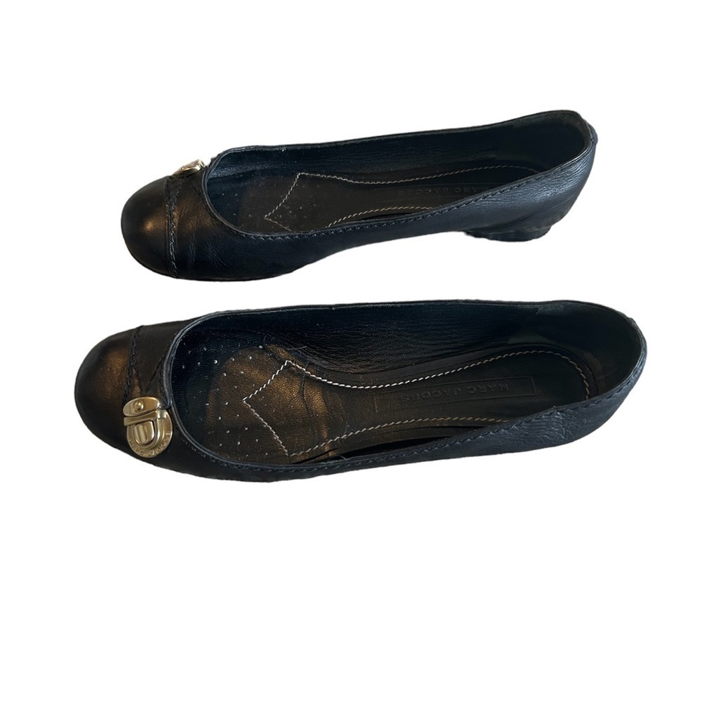 MARC Jacobs Buckle Strap Patent Flats 39 1/2 9 1/2